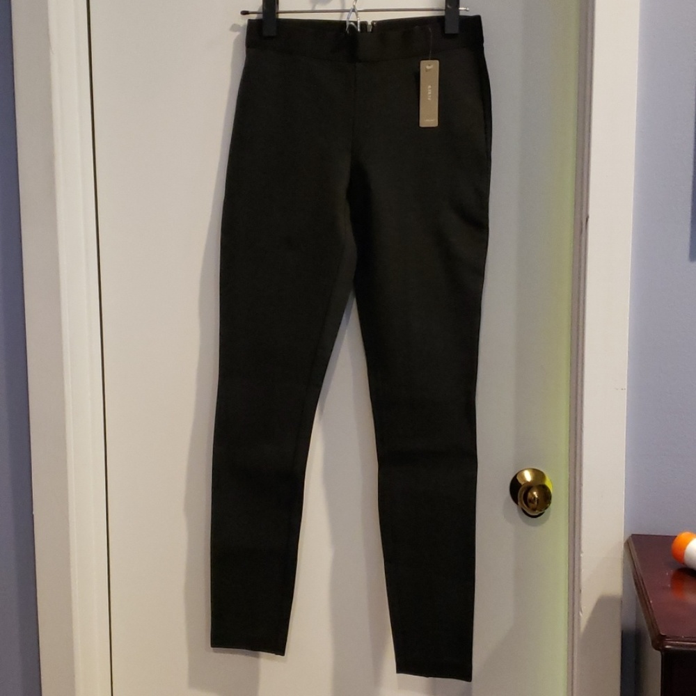 NWT JCrew pixi pant,   Back zipper, Size 2